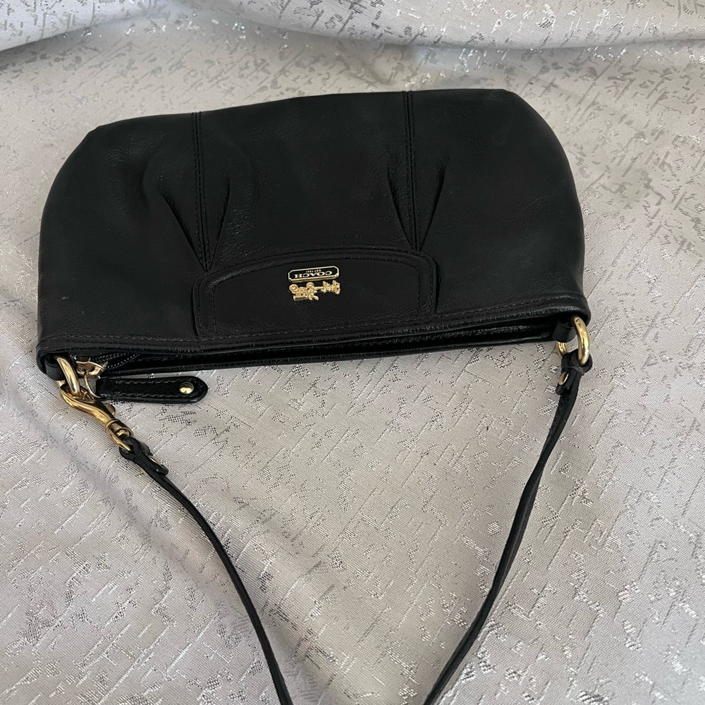 Coach Womens Black Leather Detachable Strap Top Zip Pouch Wallet - Picture 4 of 5
